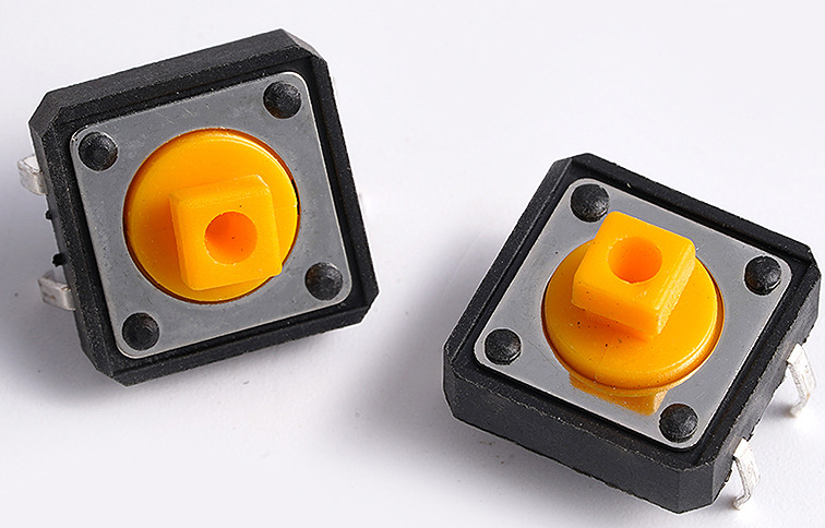 12*12輕觸開關(guān) 12*12輕觸開關(guān)