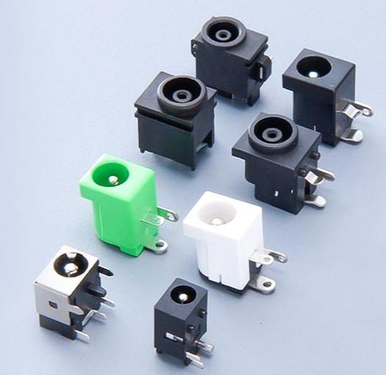 ac和dc插座的區(qū)別